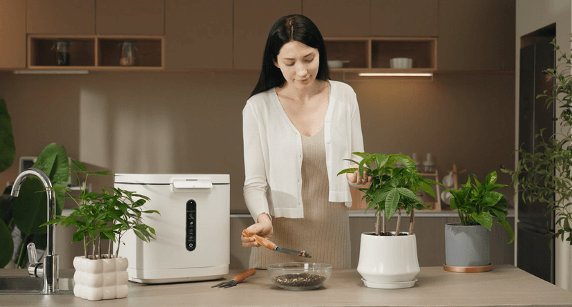 4L Electric Composter for Kitchen, Smart Compost Bin Outdoor/Indoor, Odorless/Auto-Cleaning/ 3 Modes/Intelligent LED Display, Turn Food Waste to Fertilizer for Garden, Food Waste Compost Machine