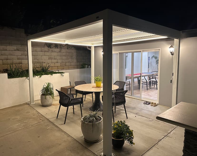 PURPLE LEAF Outdoor Louvered Pergola 12' x 14' White Aluminum Pergola Modern Shade Gazebo with 2 Independently Adjustable Rainproof Hardtop for Patio Garden Yard
