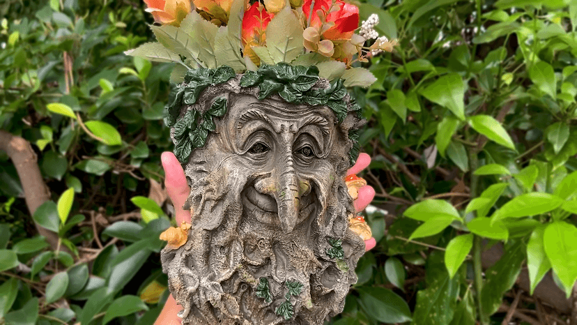 Tree Face Sculpture, Flower Planter Pot Hand-Painted Greenman Tree Face Garden Decoration for and Home Décor