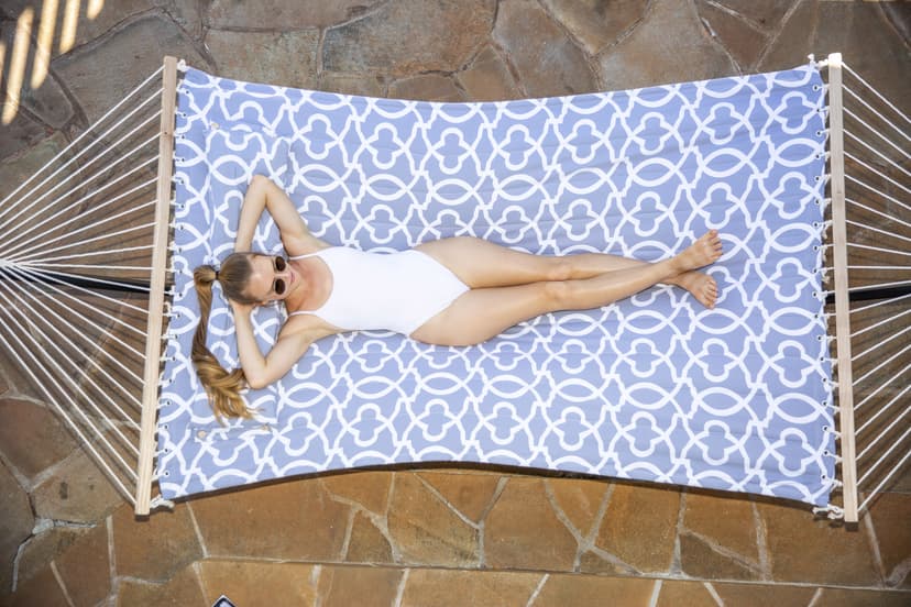 SUNCREAT Double Quilted Hammock with Hardwood Spreader Bar, Extra Large Soft Pillow, Heavy Duty 2 Person Hammock for Indoor, Outdoor, Grey Pattern