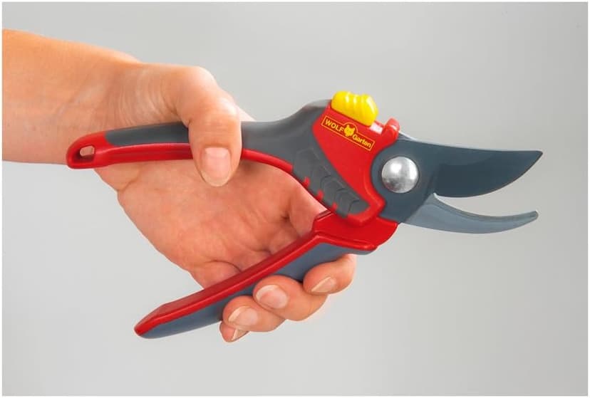 Wolf-Garten Premium Plus Bypass Pruner RR4000