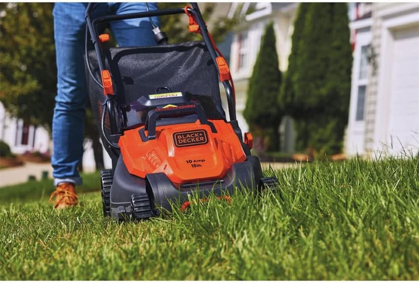 BLACK+DECKER Electric Lawn Mower with Bike Handle, 15-Inch, 10-Amp, Corded (BEMW472BH)