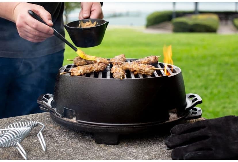 Lodge L12RG Portable Kickoff Grill, Cast Iron, 12-In. Round - Quantity 1