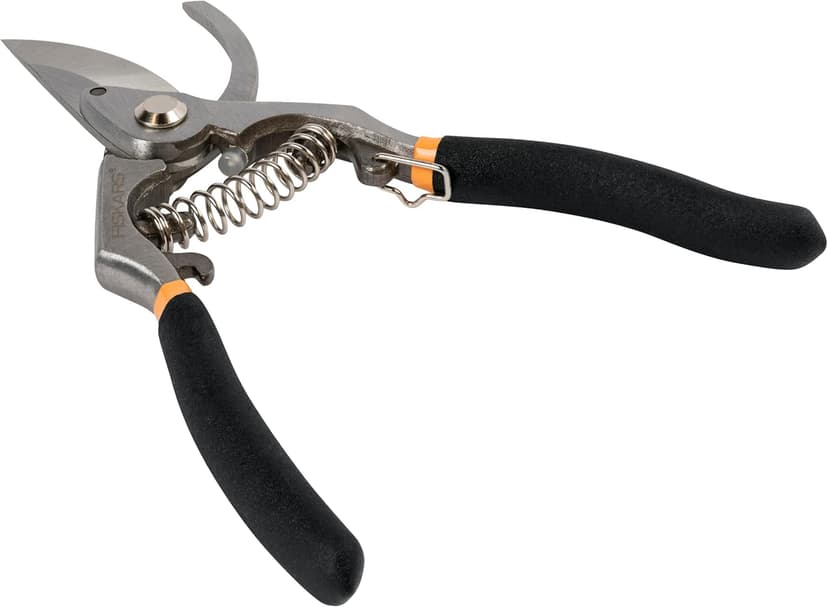 Fiskars Forged Steel Bypass Pruner - Ultra-Durable, Ergonomic Design for Comfortable Use while Gardening - Cut and Prune Stems and Light Branches up to ¾” diameter - 375 Years of Quality