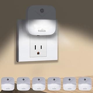 Night Light, LED Night Lights Plug into Wall, Dusk to Dawn Sensing Nightlights, No Glaring Compact Size, Night Light for Kids Navigating in Bathroom, Kitchen, Hallway, 6 Pack, White Light