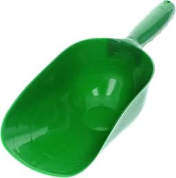 The 13 best plastic garden scoops of 2025