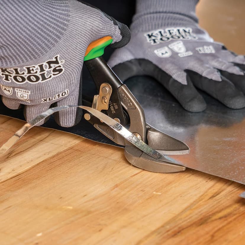Klein Tools 2401R Right-Cutting Offset Snips, Aviation Tin Snips with Forged Blade for Precision Sheet Metal Cutting