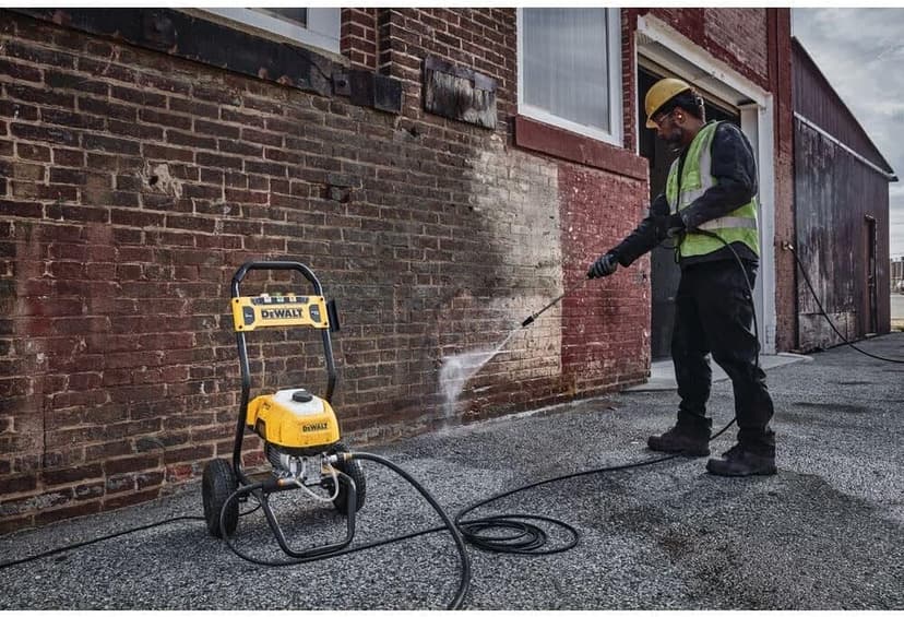 DEWALT Electric Pressure Washer, Cold Water, 2400-PSI, 1.1-GPM, Corded (DWPW2400)