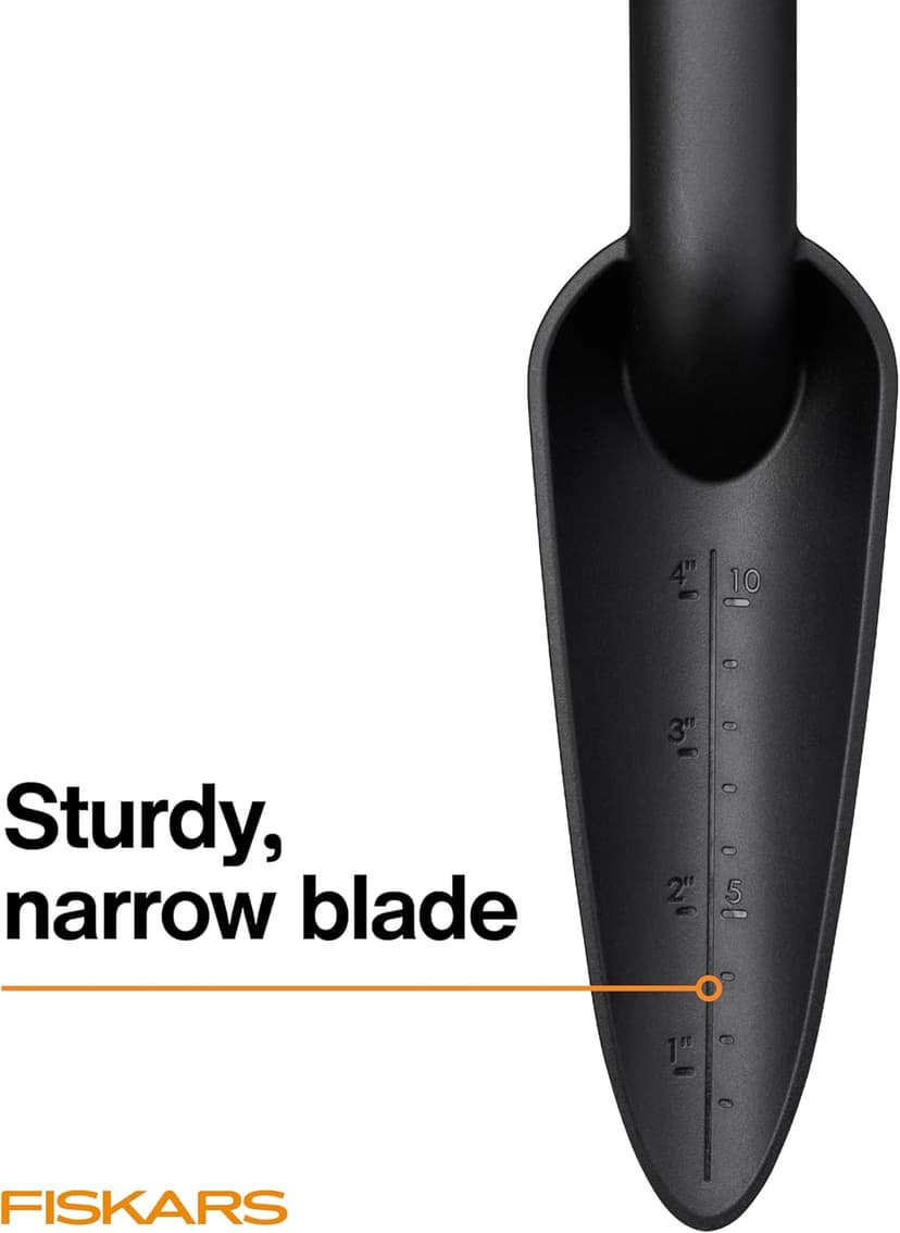 Fiskars Eco Transplanter with Narrow Curved Spade, Depth Markings, Ergonomic Handle, UV Resistance, Ideal for Seedlings and Small Plants