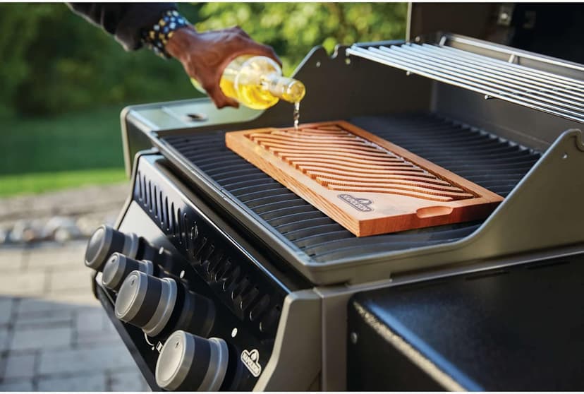 Napoleon - Rogue 425 Natural Gas Grill with Range Side Burner, Black, 3 Stainless Steel Main Burners