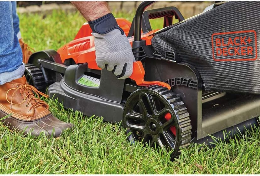 BLACK+DECKER Electric Lawn Mower with Bike Handle, 15-Inch, 10-Amp, Corded (BEMW472BH)