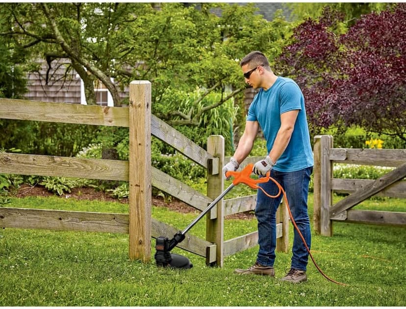 BLACK+DECKER String Trimmer, 13-Inch, 4 Amp (BEST935)