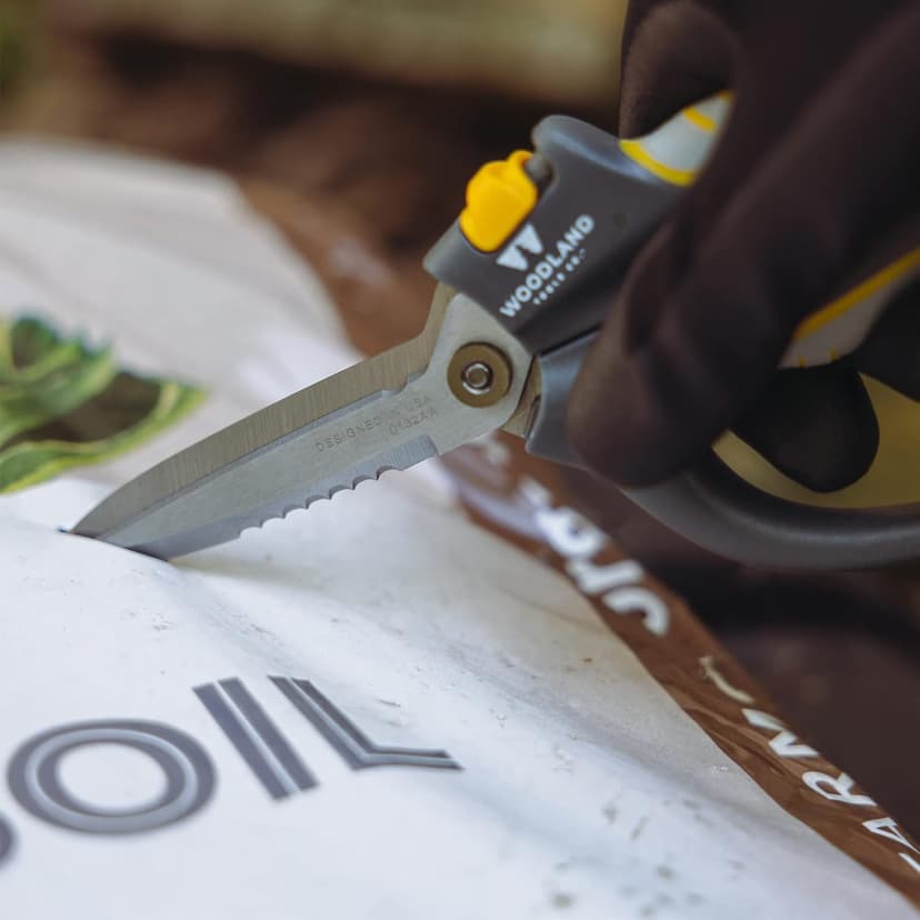 Woodland Tools Co. Super Duty Utility Snip – Multi-Purpose Stainless Steel Garden Shears with Ergonomic Soft Grip, Ideal for Cutting Rope, Wire, and Plant Stems