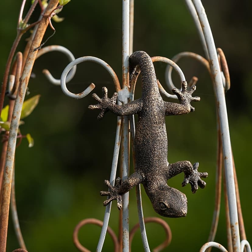 Vintage Bronze Gecko Planter Pot Hugger Flower Figurine – Resin Climbing Lizard Statue for Garden, Fairy Garden Terrarium, Outdoor Fence & Yard Decor，Versatile Home & Office Decor
