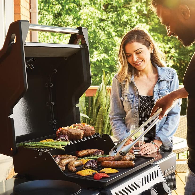 Napoleon Freestyle 365 Natural Gas Grill, Graphite Grey - 3 Burners