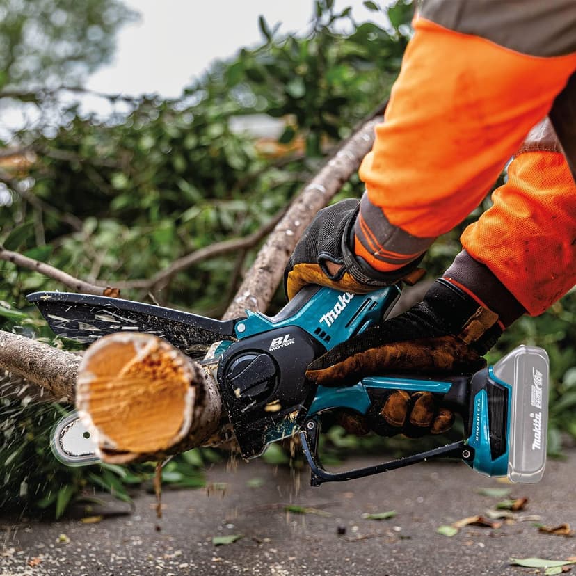 Makita XCU14Z 18V LXT® Lithium-Ion Brushless Cordless 6" Pruning Saw, Tool Only