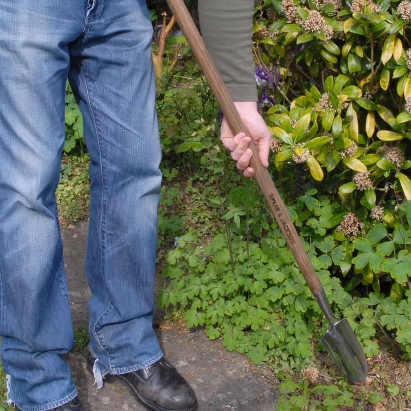 Spear & Jackson 5310TR Traditional 42" Long Handled Trowel