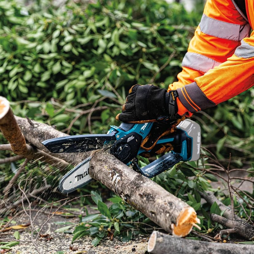 Makita XCU14Z 18V LXT® Lithium-Ion Brushless Cordless 6" Pruning Saw, Tool Only
