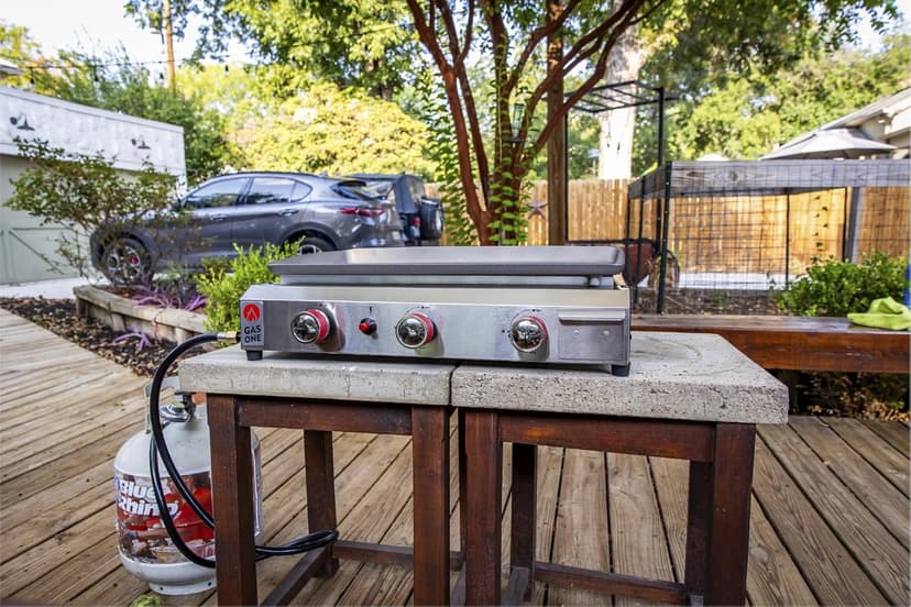 Gas One Flat Top Grill with 3 Burners Auto Ignition Propane Portable Stainless Steel Tabletop Grill with Pre Season Griddle Convenient Drip Tray Ideal for RV, Camping