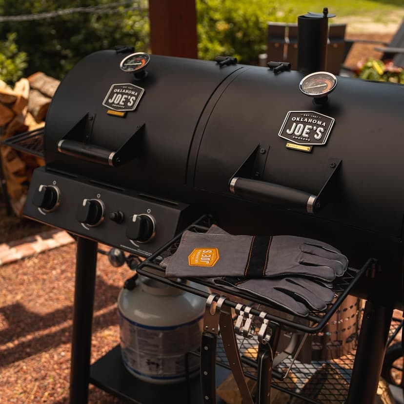 OKLAHOMA JOE'S® Canyon™ Deluxe Charcoal and Propane Gas Combination Smoker and Grill, Black Steel, 24203005