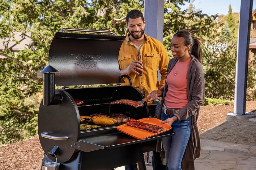 Traeger Grills Pro 780 Wood Pellet Smoker Grill, 6-in-1 BBQ Pellet Grill Combo, WiFi and App-Connected Electric Smoker, 780 Square Inches of Grilling Area, Temperature Control, Black Finish