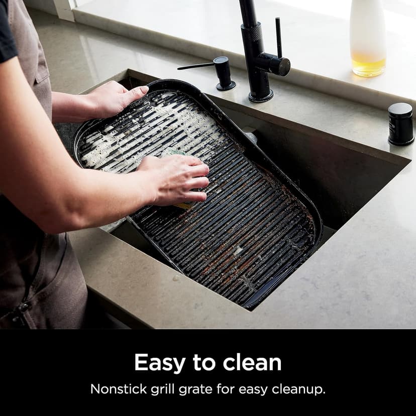Ninja, Woodfire Pro XL Outdoor Grill & Smoker, Thermometer, 4-in-1 Master Grill, BBQ Smoker, Outdoor Air Fryer, Bake, Portable, Electric Grill, Dark Grey, OG850