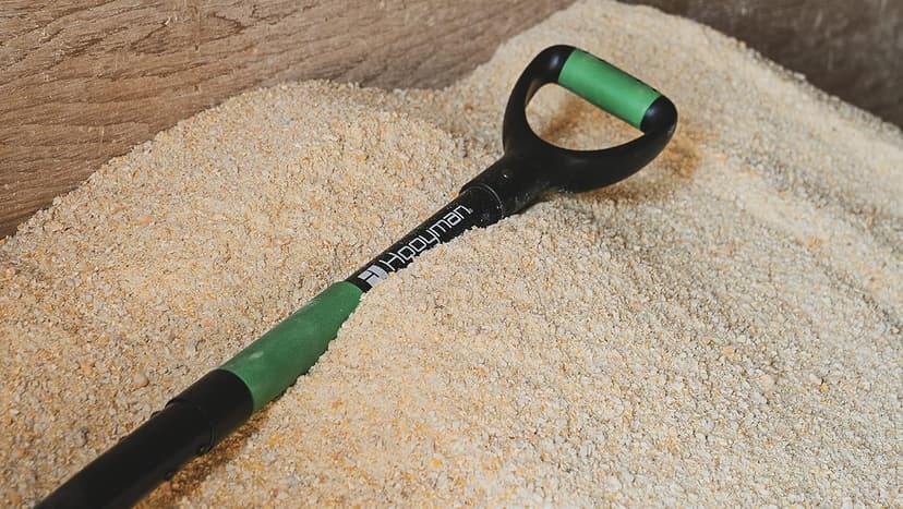 Hooyman Scoop Shovel with Lightweight Aluminum Head Construction, Ergonomic No-Slip H-Grip, D Handle, and Fiberglass Core for Moving Feed, Gardening, Land Management, Yardwork, Farming, and Outdoors
