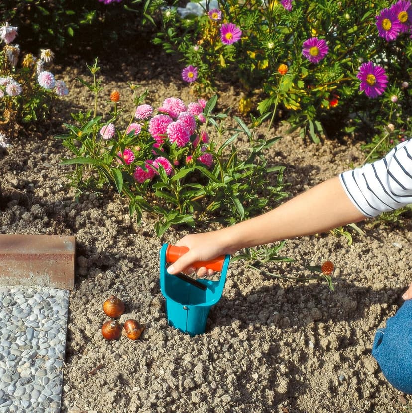 Gardena Bulb Planter - Ideal Accessory for Laying Bulbs with Automatic Release Mechanism and Depth Scale, Made Steel with Duroplast Coating (3412-20)