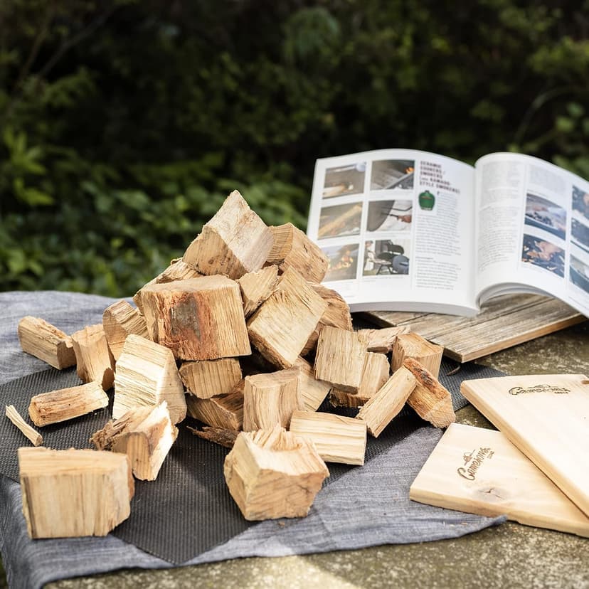 Camerons All Natural Oak Wood Chunks for Smoking Meat - 840 Cu. in. Box, Approx 10 Pounds - Kiln Dried Large Cut BBQ Wood Chips for Smoker - Barbecue Chunks Smoker Accessories