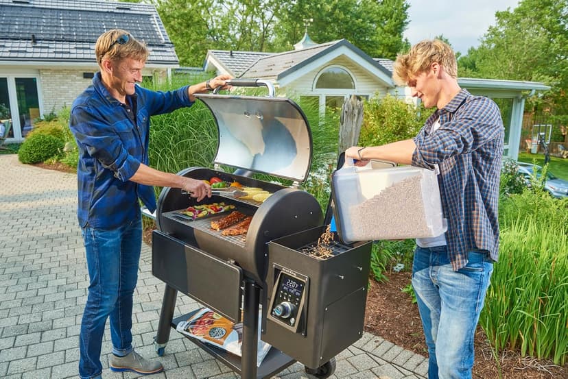 Broil King 496911 Regal Pellet 500 Pro, Black