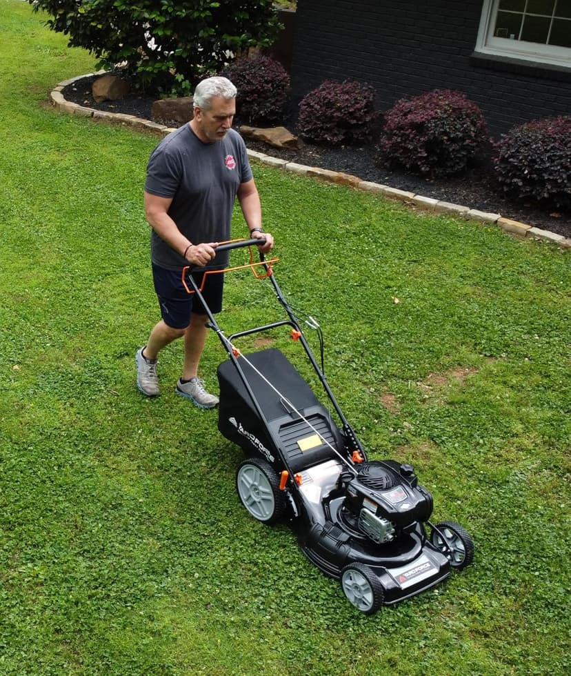 Yard Force Self Propelled Lawn Mower Briggs & Stratton 150cc Gas Engine 22-inch Steel Deck 3-in-1 Mulch, Bag, Side Discharge, 12-inch High Rear Wheels