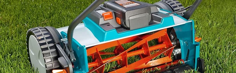 GARDENA (4018) Classic 16" Reel Lawn Mower with 5 Blades. Perfect Cut Every time for meticulous Yards. Eco-Friendly, Made in Europe