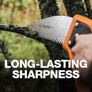 Fiskars 15 Inch Pruning Saw with Handle