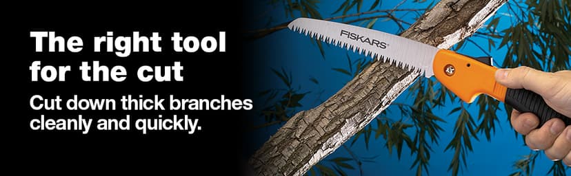 Fiskars Folding Hand Saw, 7" Pruning Saw with Power Tooth Blade with Triple Ground Teeth that Powers Through Wood Faster, Soft Grip Handle