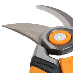 Fiskars Bypass Pruning Shears, 1-Inch Cut Capacity Softgrip Pruner, Forged Steel Replaceable Blade Stays Sharp Through Heavy Use with Rust Resistant, Low-Friction Coating