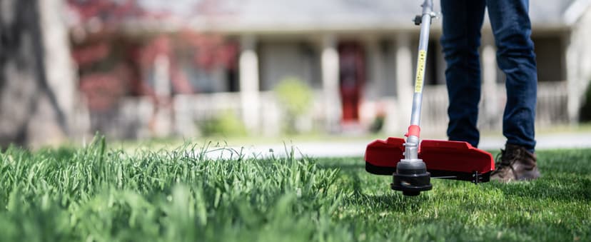 AM4532 Gas Brush Cutter & Trimmer – High-Powered 2-Stroke Engine, Dual Cutting Heads, Lightweight & Easy to Use