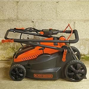 BLACK+DECKER 40V MAX* Cordless Lawn Mower, 16-Inch (CM1640)