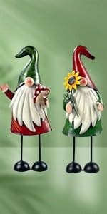 HONGLAND Metal Yard Art Garden Decor for Outside - Cute Frog Outdoor Decor - 3D Spring Frogs Figurine Garden Sculptures & Statues - Gifts for Grandma Mom - 2 Pcs