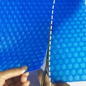 Solar Hot Tub Spa Bubble Cover Blanket for 6 7 Ft Round Inflatable Hot Tub Spa Pool Thermal Insulation Floating Bubble Wrap Covers Blankets(6 Ft)