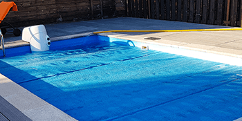 VINGLI 12Mil Solar Pool Cover 16x32FT Rectangle Solar Blanket for Inground Pool and Above-Ground Swimming Pool, Blue (16' x 32')