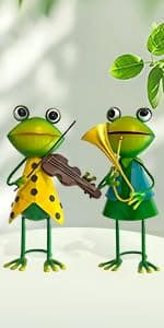 HONGLAND Metal Yard Art Garden Decor for Outside - Cute Frog Outdoor Decor - 3D Spring Frogs Figurine Garden Sculptures & Statues - Gifts for Grandma Mom - 2 Pcs