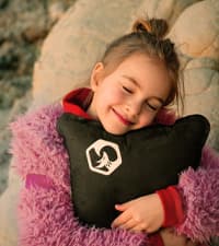 Foxelli XL Hammock Net – 12ft Net for Hammocks, Lightweight Portable Hammock Netting, Fast and Easy Set Up, Fits All Camping Hammocks