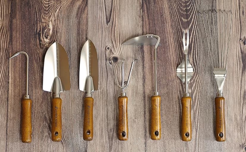 Japanese Garden Trowel Heavy Duty Japanese Steel with Wood Handle, Garden Transplanter Tool for Digging, Scooping, Transplanting, Made in Japan, Large Silver