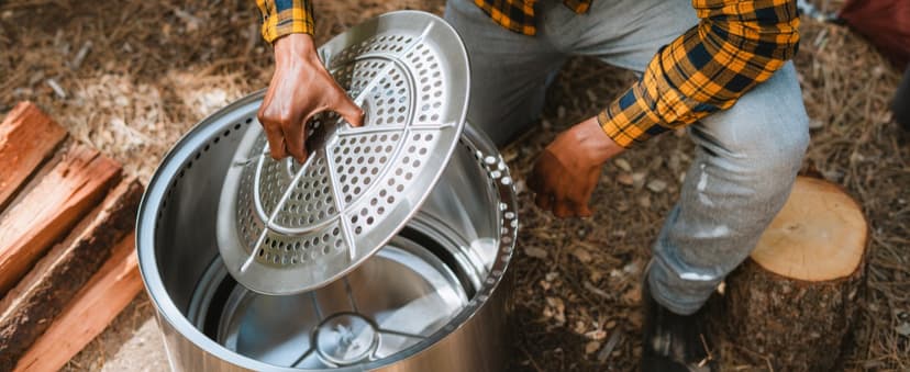 Solo Stove Bonfire 2.0 - 19.5 Inch Smokeless Fire Pit with Removable Ash Pan - Portable Outdoor Fire Pit - Stainless Steel - Wood Burning Lightweight Fireplace, Ideal for 4-6 People, 20 lbs