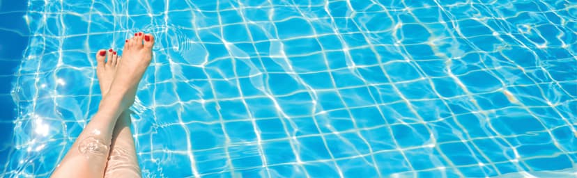 Premium Heavy-Duty Winter Pool Cover - Royal Blue, Extra Thick and Durable, Tear-Proof, UV-Resistant, Reinforced Edges, Easy Install, All-Season Protection for 18-ft x 34-ft Oval Above Ground Pools