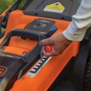 BLACK+DECKER CM2043C Cordless Mower, 20"