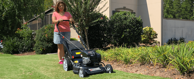 Yard Force Self Propelled Lawn Mower Briggs & Stratton 150cc Gas Engine 22-inch Steel Deck 3-in-1 Mulch, Bag, Side Discharge, 12-inch High Rear Wheels