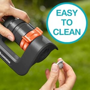 Gardena (18714) Up to 3800 sq ft - AquaZoom Adjustable Oscillating Yard Sprinkler, for Watering Large Area Lawn and Garden. Aquazoom Outdoor oscillating Sprinkler has Wide Heavy Duty Base.