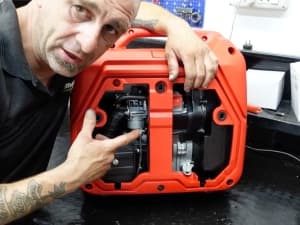 ERAYAK 2400W Portable Inverter Generator for Home Use, Super Quiet Small Generator for Camping Outdoor Emergency Power Backup, Gas Powered Engine, EPA Compliant