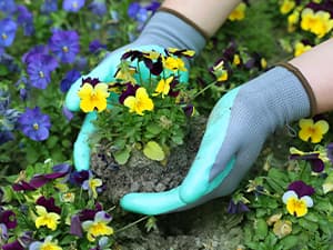 WORKPRO Aluminum Garden Tool Set, 4PCS Heavy Duty Hand Garden Tools with Box Include Trowel, Rake, Pruner, Garden Gloves, Garden Gifts